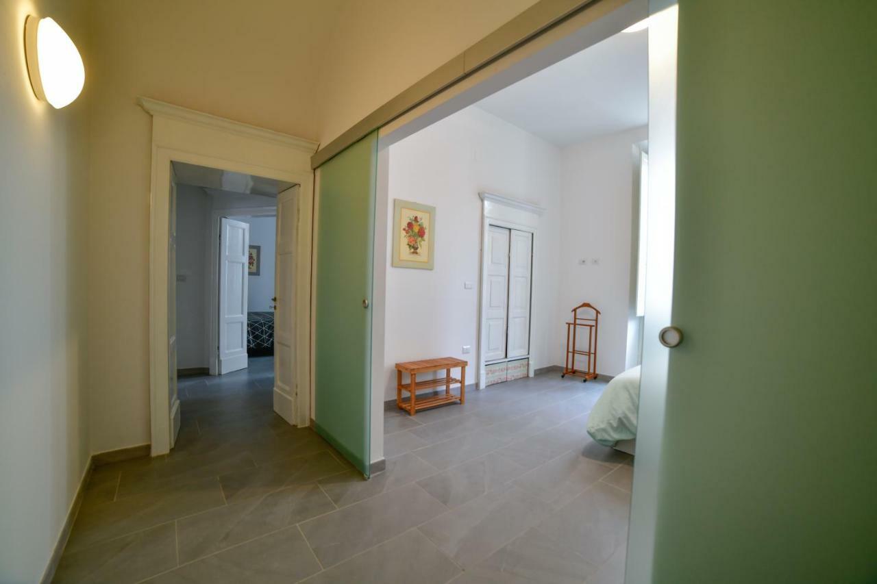 Casa Cavour - Luxury Apartment ซัสซารี ภายนอก รูปภาพ